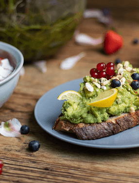 Avocado Pasta and Smoothie Bowl